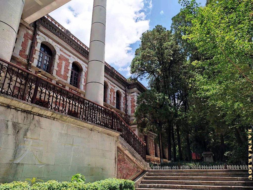 Kunming - Universite du Yunnan (9).jpg